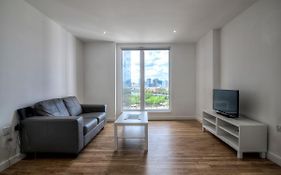 Stunning & Spacious 2Br Apartment In Mediacityuk